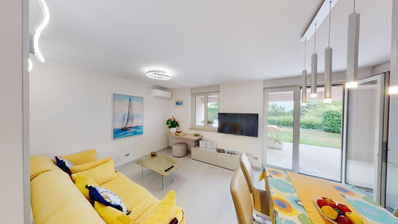 Design Apartment Emerald Viskovo Exterior foto