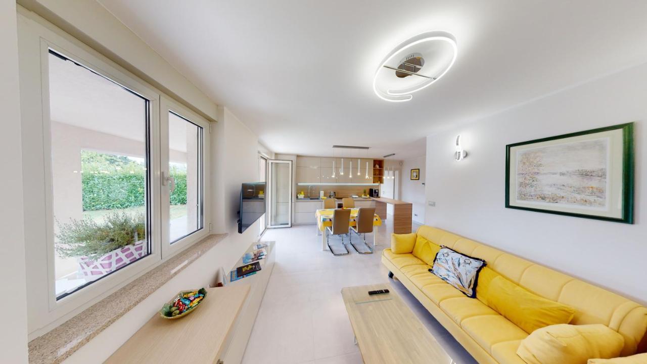 Design Apartment Emerald Viskovo Exterior foto