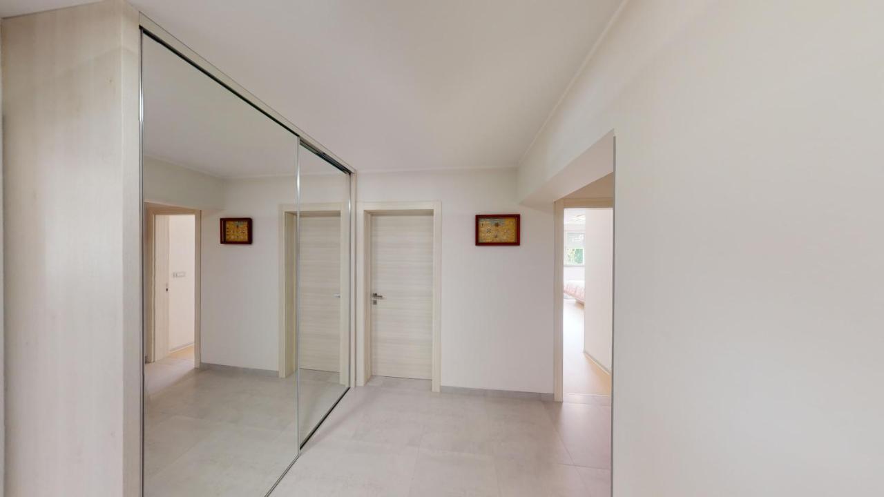 Design Apartment Emerald Viskovo Exterior foto
